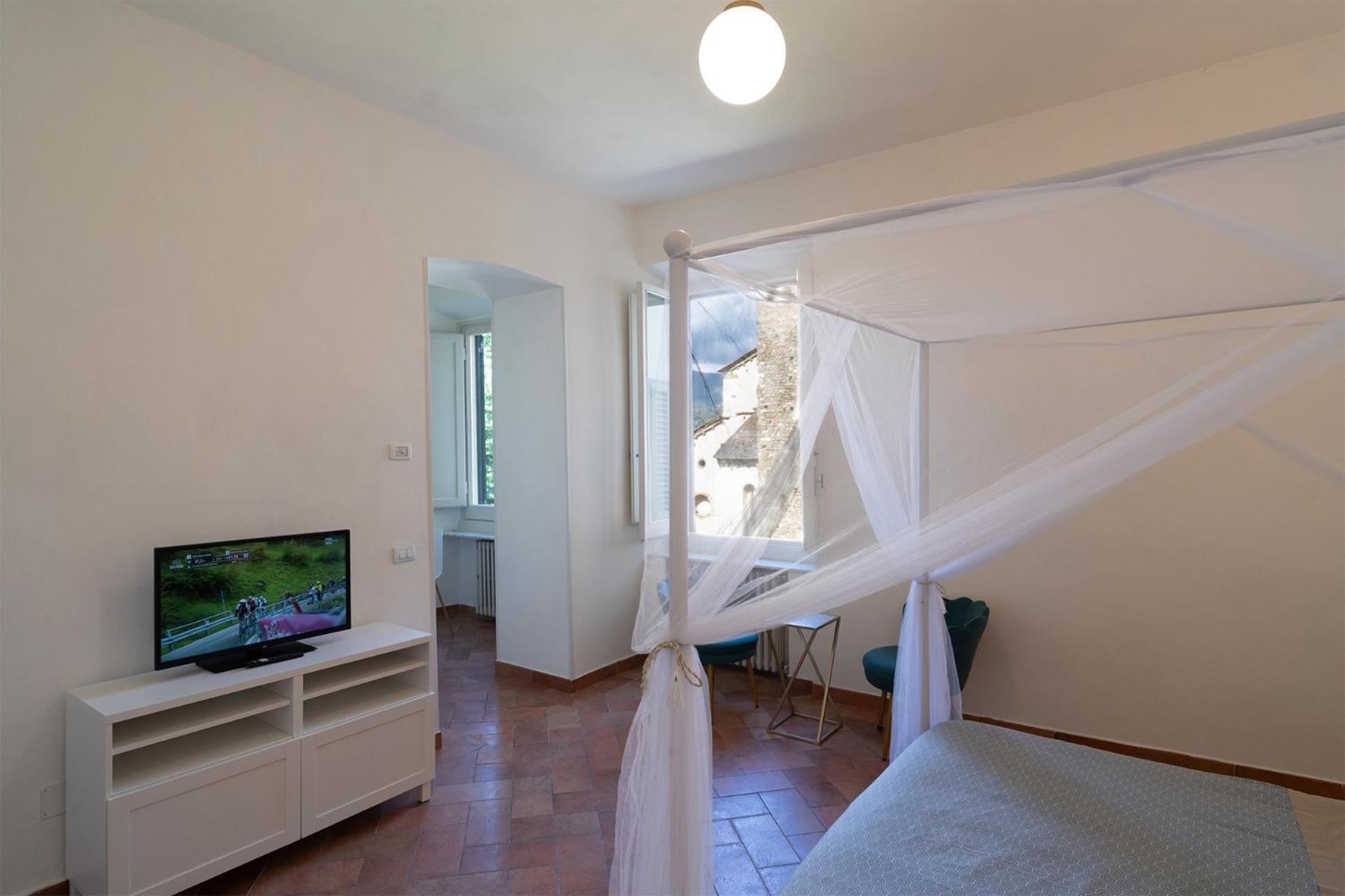 Beb Secret Window Bed and Breakfast Pistoia Buitenkant foto